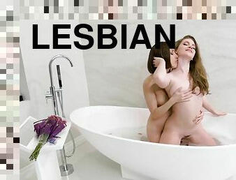 Hot wet soapy lesbian sex in the bath with Misty Lovelace & Jenna Sativa