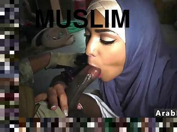 Muslim Babe Hot Blowjob
