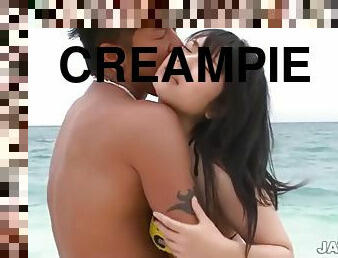 creampie-ejakulasi-di-dalam-vagina-atau-anus-dan-keluarnya-tetesan-sperma, pantai