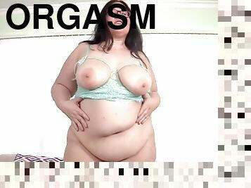 masturbation, orgasm, bbw, knubbig, kåt, påklätt-sex