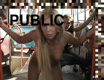 gros-nichons, en-plein-air, public, fellation, hardcore, bdsm, cam, sexe-de-groupe, voyeur, bus