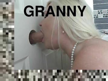 gros-nichons, mature, babes, fellation, granny, milf, hardcore, branlette, fou, trou-de-la-gloire