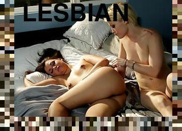 Horny lesbos alluring xxx clip