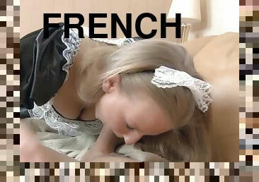 femme-de-ménage, anal, énorme-bite, française, blonde, fumer