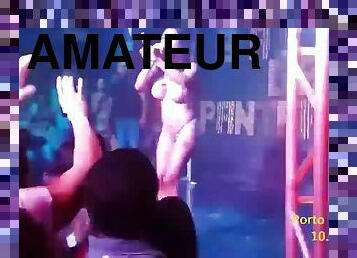 Baile da panterona: sex show striptease performance