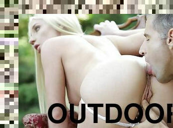 Eating and fingering gfs backside in the garden