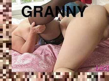 tetas-grandes, maduro, abuelita, lesbiana, madurita-caliente, mamá, británico, oral, pechugona, anal-externo