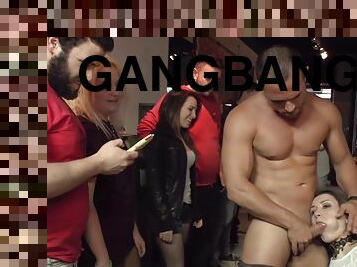 na-rua, público, anal, hardcore, gangue, bdsm, câmara, sexo-em-grupo, vigia, puta