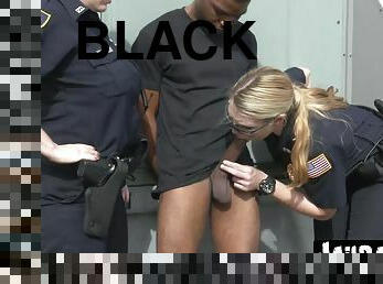 Black dude tries to escape from hotness cops