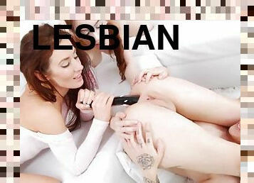 Kinky lesbians toying babes ass Sheena Shaw