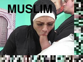 Domino - Muslim in hijab with big naturals gives head and fucks