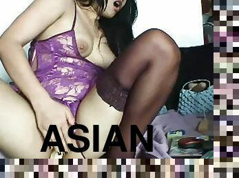 Webcam - hot asian girl with dildo, part 2