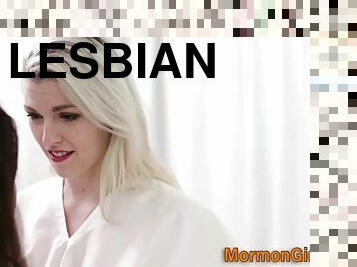 Lesbian teen licks mormon