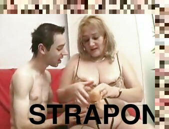 Bbw strapon