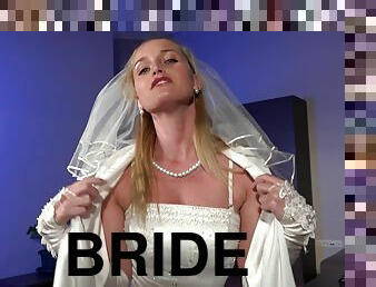 Kathia Nobili hot bride amazing video