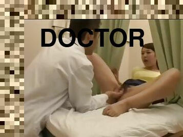 Doctor fucked beauty woman fast