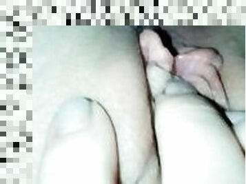 clito, masturbation, orgasme, amateur, babes, massage, doigtage, pieds, collège, fétiche