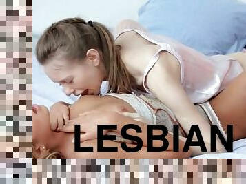 lesbian-lesbian, remaja, berciuman