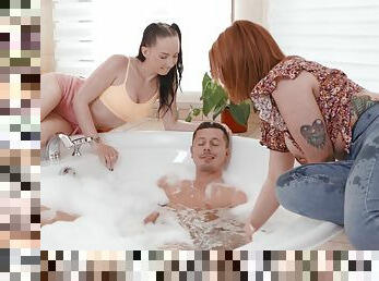 Bitches go naughty sharing the soapy dick in a loud FFM