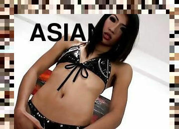 asiatique, masturbation, thaï, lingerie, résille, latex, cuir, taquinerie
