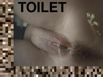 pisser, chatte-pussy, babes, cam, voyeur, culotte, toilette, parfait, solo, rasé