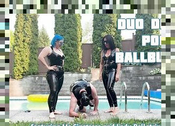 double, piscine, latex, maîtresse, domination, femme-dominatrice, caoutchouc