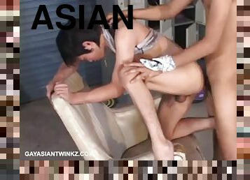 asiatique, amateur, fellation, ejaculation-sur-le-corps, hardcore, néerlandais