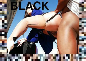 Snatching Up A Married Slut For Big Black Cock Domination In The Desert! 12 Min With Helena Price And Boswell Black 3x
