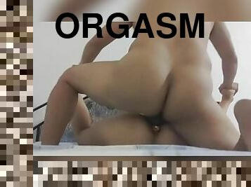 basang basa puke ni mam (orgasm)