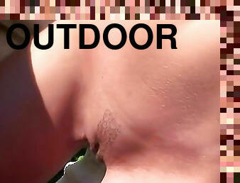 Nice body on naked outdoor tease