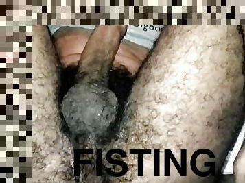 fisting, masturbation, anal, ejaculation-sur-le-corps, énorme-bite, gay, branlette, massage, indien, black