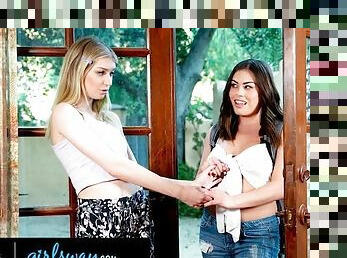 GIRLSWAY - Lesbian Teen Lovers Scissor & Facesit