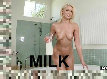 Anikka albrite pours cold milk all over her naked body