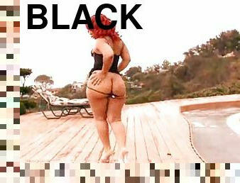 Big black ass on ebony chick that wants dick