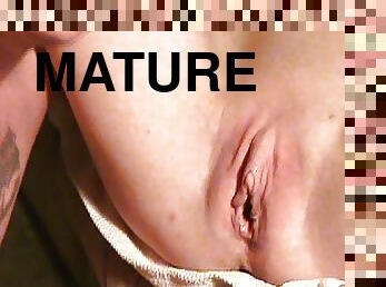 clitoris-bagian-atas-vagina-paling-sensitif, orgasme, kencing, vagina-pussy, muncrat, amatir, jenis-pornografi-milf, sperma, berambut-pirang, amerika