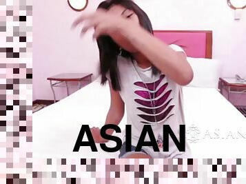 Tiny tits asian teen having her first orgasm