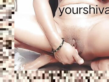 Sexy bhabhi bath show and pussy fingring