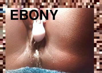 EBONY PUSSY PLAY