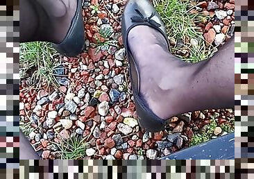 Cum outside on flats