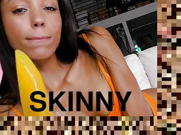 POV skinny Ebony deepthroats and talks dirty after ice cream