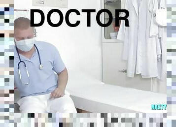 Doctor has sex with patient