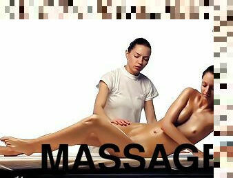 Sexy Babe Vera Moans Hard On Her First Massage