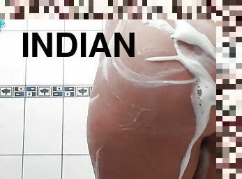 Nude Indian College Girl Tits and Big Ass washed