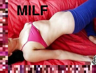 MILF Belly Fetish: Writhing, Jiggling, Squeezing, Deep Breaths Flash of Nipple and Bush