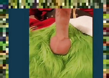 BIG COCK looks at the Grinch who came to Christmas