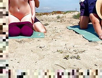 adulterio, cuatro-patas, al-aire-libre, público, coño-pussy, esposa, amateur, corrida-interna, playa, trío