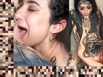 Hot Steamy Lesbian Shower Sex with Frankie Vanian