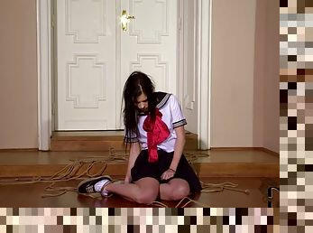 colegiala-schoolgirl, adolescente, sadomasoquismo, bondage, morena, castigada