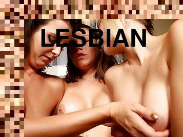 Lesbian Kissing Threesome - Brat Perversions