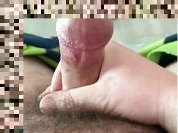 Quick and huge Cum shot ????